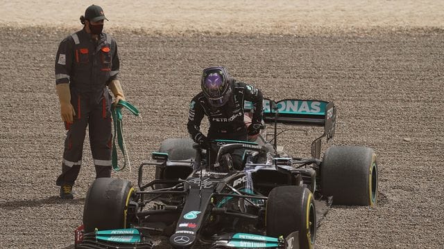 Lewis Hamilton hatte in Bahrain ein paar Probleme mit seinem Boliden.