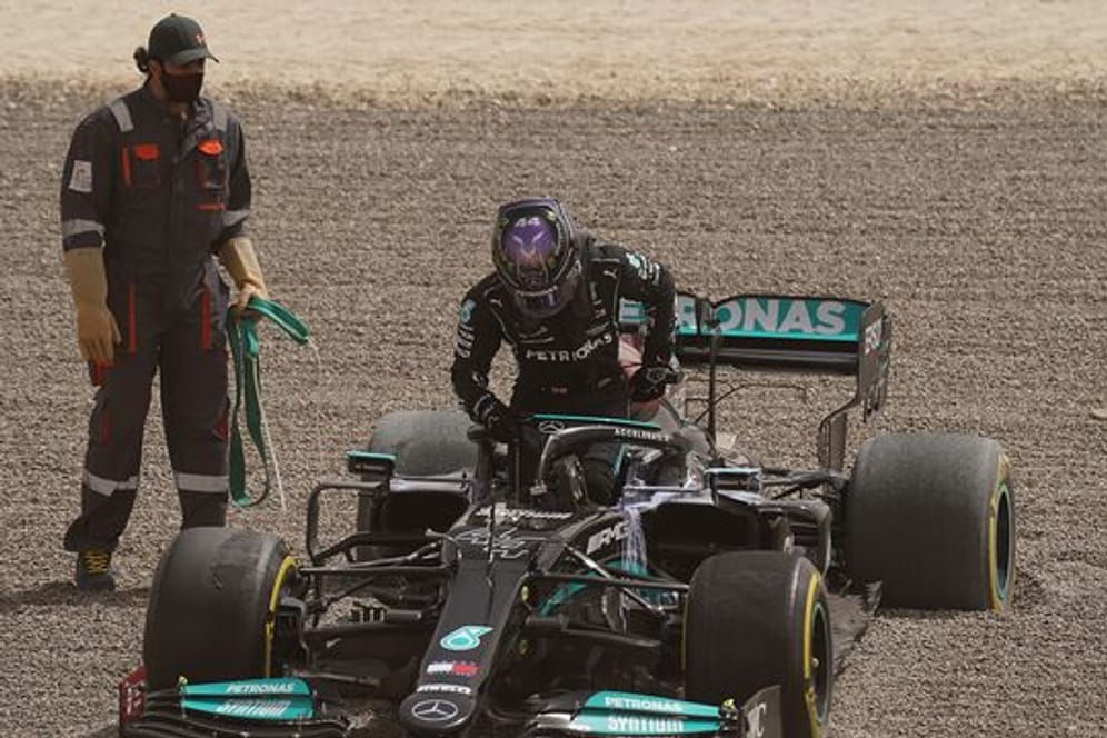 Lewis Hamilton hatte in Bahrain ein paar Probleme mit seinem Boliden.