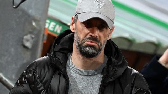 Trainer Marco Rose wartet mit Borussia Mönchengladbach seit sieben Spieltagen auf einen Sieg. Trainer Marco Rose wartet mit Borussia Mönchengladbach seit sieben Spieltagen auf einen Sieg.