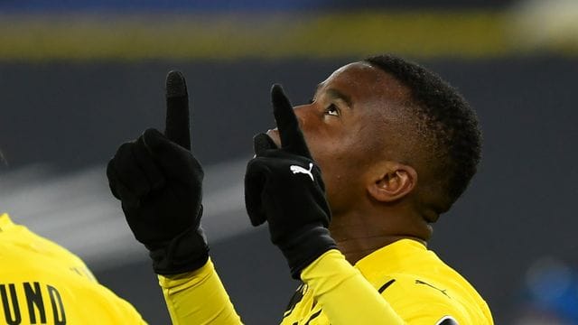 Moukoko erzielte beim 2:0-Heimsieg gegen Hertha BSC das 250. Moukoko erzielte beim 2:0-Heimsieg gegen Hertha BSC das 250.