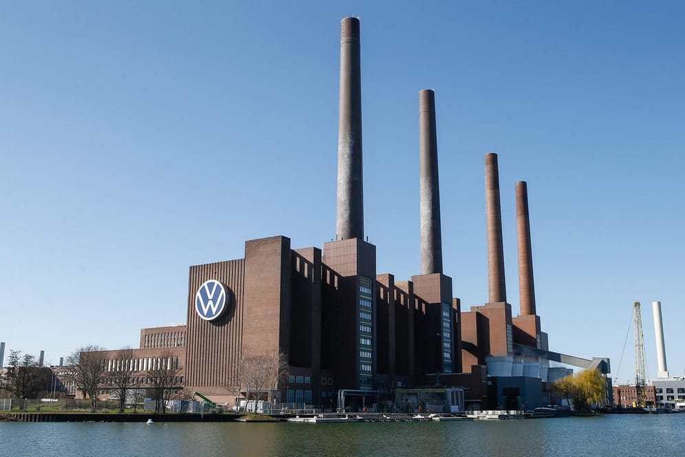 Das VW-Stammwerk in Wolfsburg: Der Autobauer plant einen großen Stellenabbau.