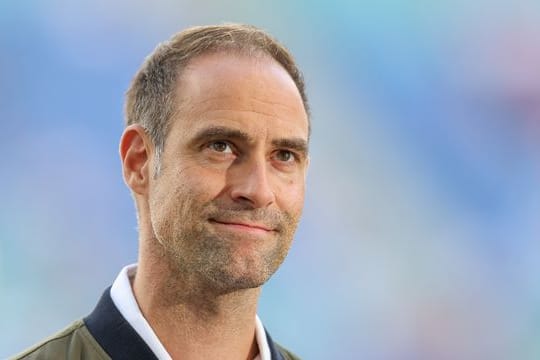 RB-Geschäftsführer Mintzlaff kann sich Ralf Rangnick sowohl als deutschen Bundestrainer als auch beim FC Schalke 04 vorstellen.