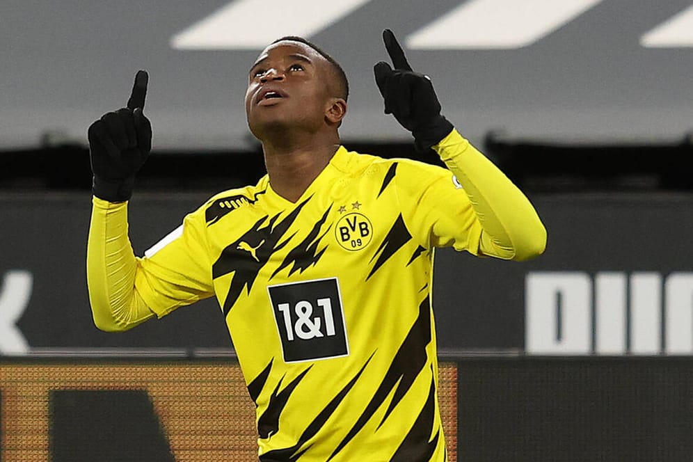 Youssoufa Moukoko: Der Jungstürmer von Borussia Dortmund ist mit 16 Jahren bei der U21-EM dabei.