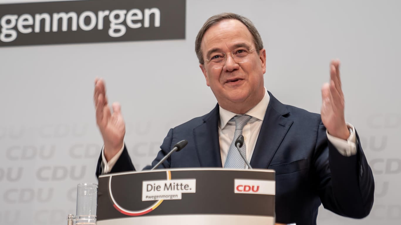 Armin Laschet, CDU-Bundesvorsitzender und Ministerpräsident von Nordrhein-Westfalen, nimmt an einer Pressekonferenz der CDU nach den Gremiensitzungen zu den Landtagswahlen in Baden-Württemberg und Rheinland-Pfalz teil.