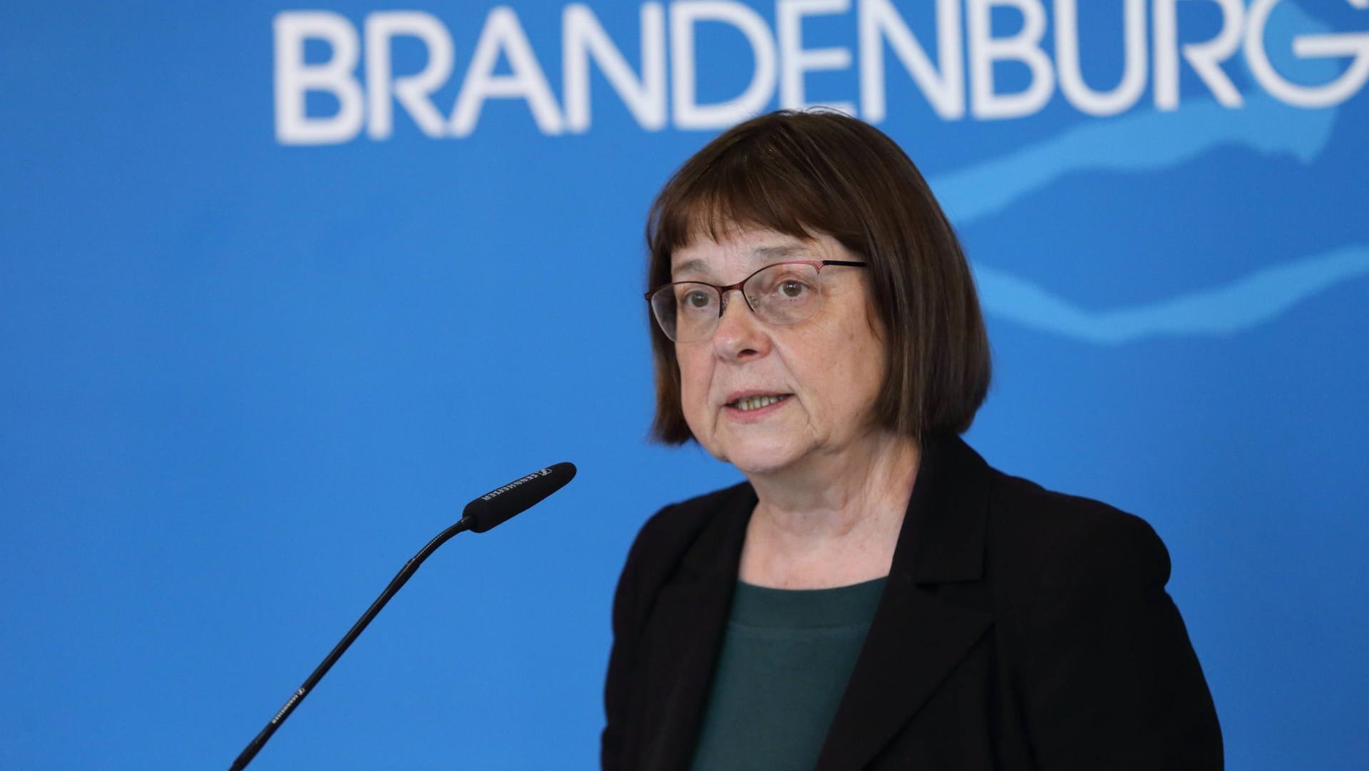 Gesundheitsministerin Ursula Nonnemacher: Die steigenden Infektionszahlen in Brandenburg bereiten ihr Sorge. Gesundheitsministerin Ursula Nonnemacher: Die steigenden Infektionszahlen in Brandenburg bereiten ihr Sorge.
