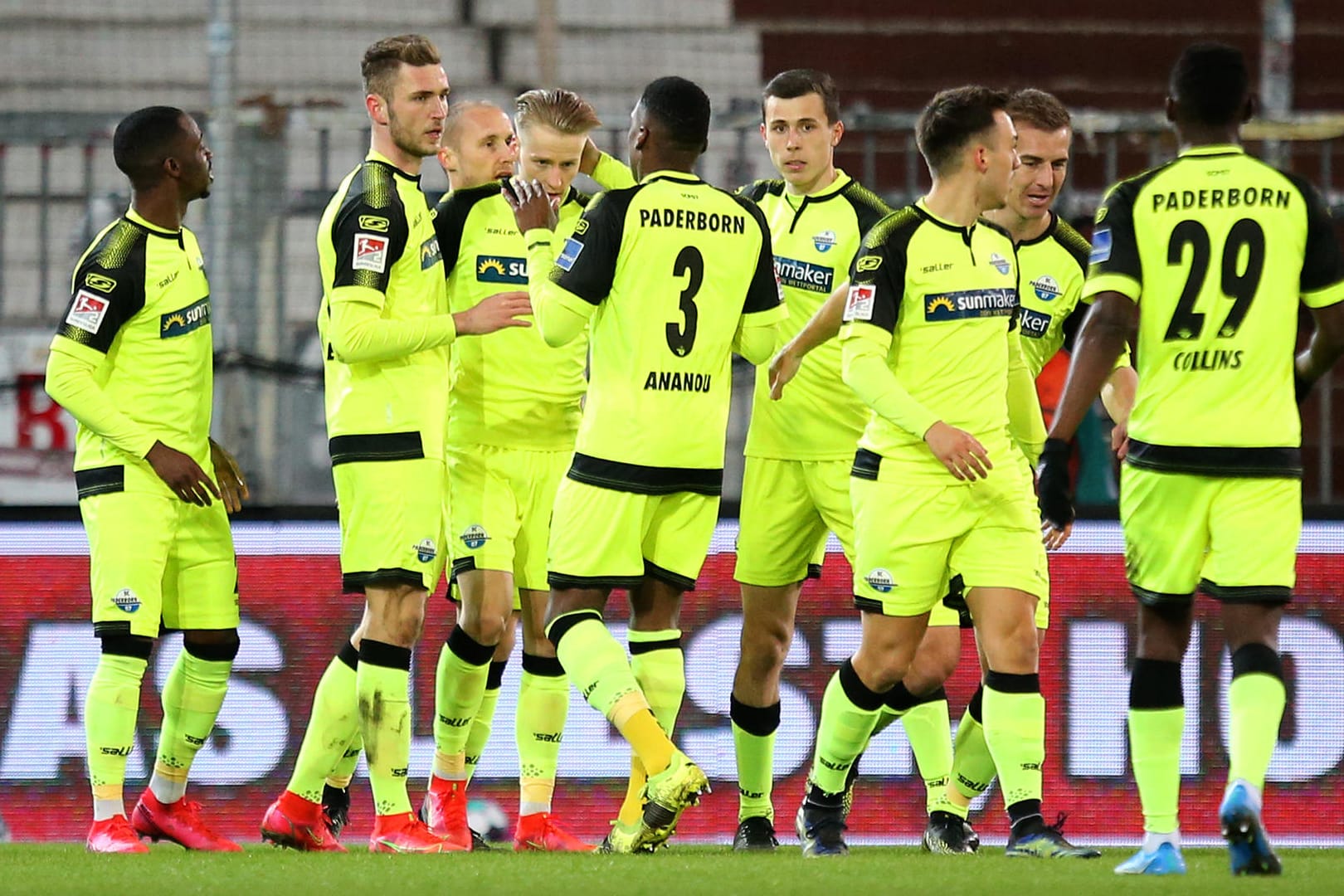 2. Bundesliga: Der SC Paderborn ging beim FC St. Pauli in Führung.