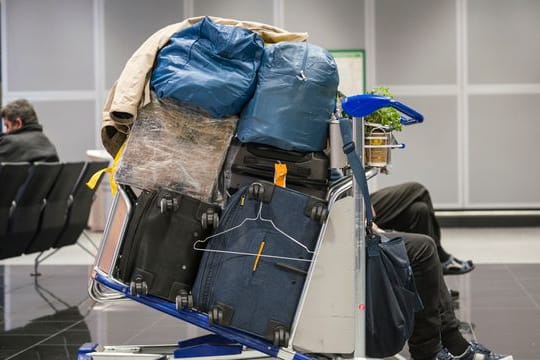 Insgesamt wurden etwa 240.