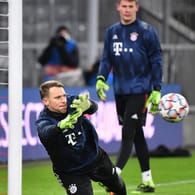 Manuel Neuer (li.): Der Bayern-Kapitän dürfte gegen Lazio Rom nicht zwischen den Pfosten stehen.