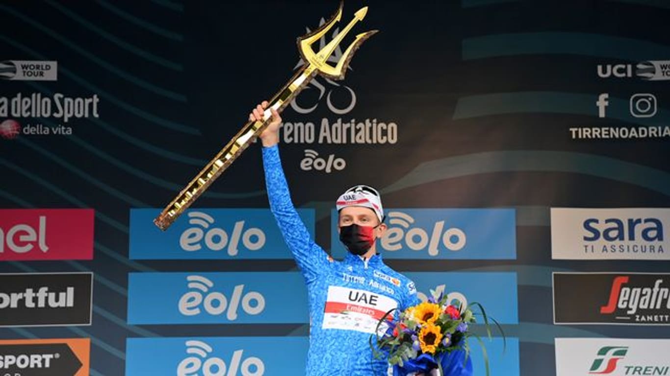 Tadej Pogacar hat die Radfernfahrt Tirreno-Adriatico gewonnen.