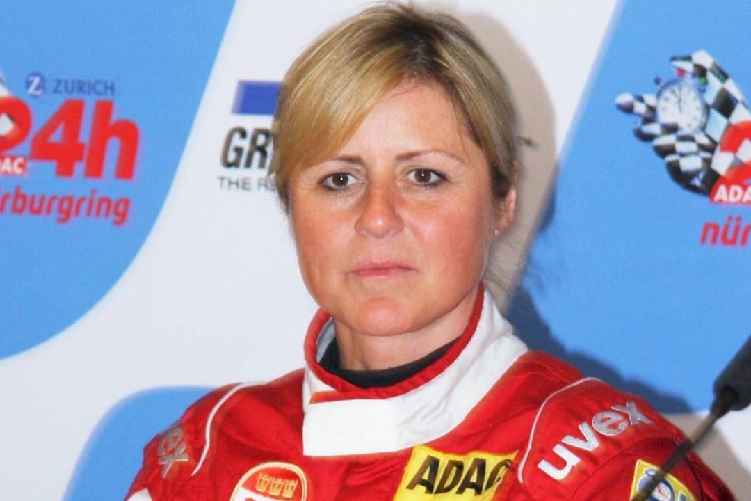 Sabine Schmitz: Die langjährige Rennfahrerin ist mit nur 51 Jahren gestorben.