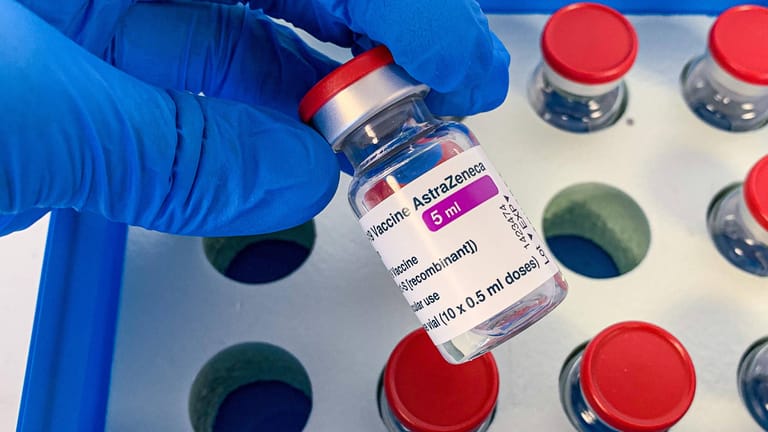 Astrazeneca: Die WHO empfiehlt, den Impfstoff weiter zu verabreichen.