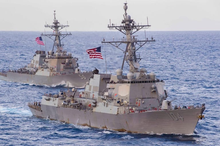 Schiffe der US-Marine im Südchinesischen Meer (Februar 2021): Biden führt Trumps harten Kurs fort.