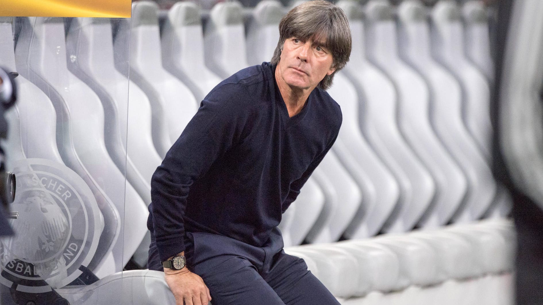 Wo sind sie denn, meine Spieler? Bundestrainer Joachim Löw könnten in den anstehenden Quali-Spielen einige Akteure fehlen.