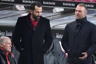 Bayern-Sportvorstand Salihamidzic (l.) und Trainer Flick: Differenzen beseitigt?