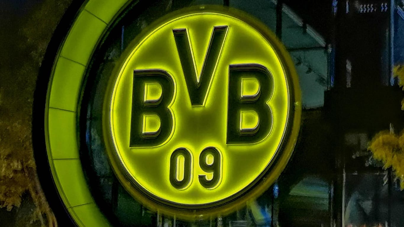 Borussia Dortmund: Die Westfalen statteten Soumaila Coulibaly mit einem langfristigen Vertrag aus.