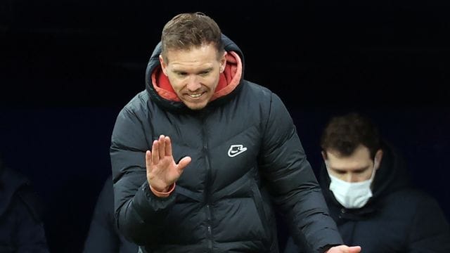 Das Team von Leipzig-Trainer Julian Nagelsmann steht in Bielefeld unter Druck. Das Team von Leipzig-Trainer Julian Nagelsmann steht in Bielefeld unter Druck.