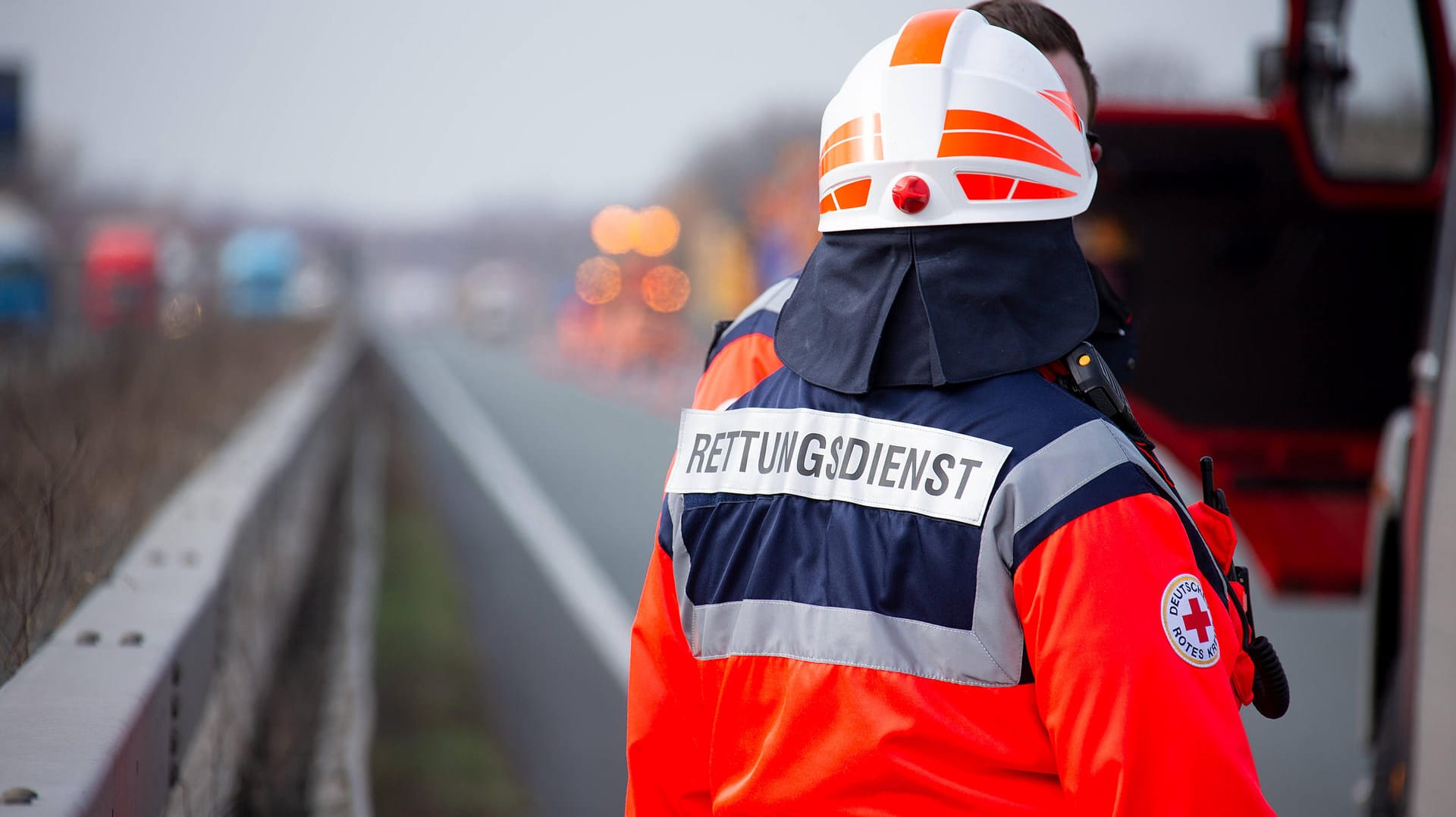 Rettungsdienst: Nahe Mainz ist es zu einem tragischen Unfall gekommen. (Symbolbild) Rettungsdienst: Nahe Mainz ist es zu einem tragischen Unfall gekommen. (Symbolbild)