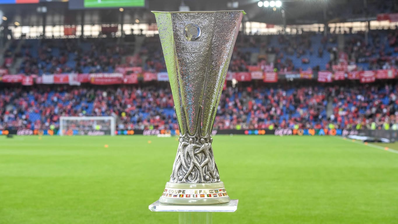 Die Europa-League-Trophäe: Um diesen Pokal geht es für Manchester United und Co.