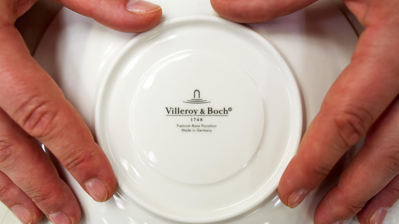 Teller von Villeroy und Boch (Symbolbild): Der Keramikhersteller will Ideal Standard nicht mehr übernehmen.