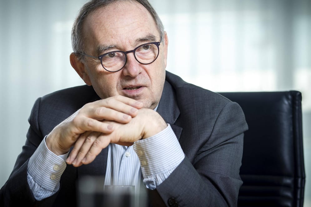 Norbert Walter-Borjans: Er war sieben Jahre lang NRW-Finanzminister, seit 2019 ist er im Duo mit Saskia Esken Vorsitzender der SPD im Bund.