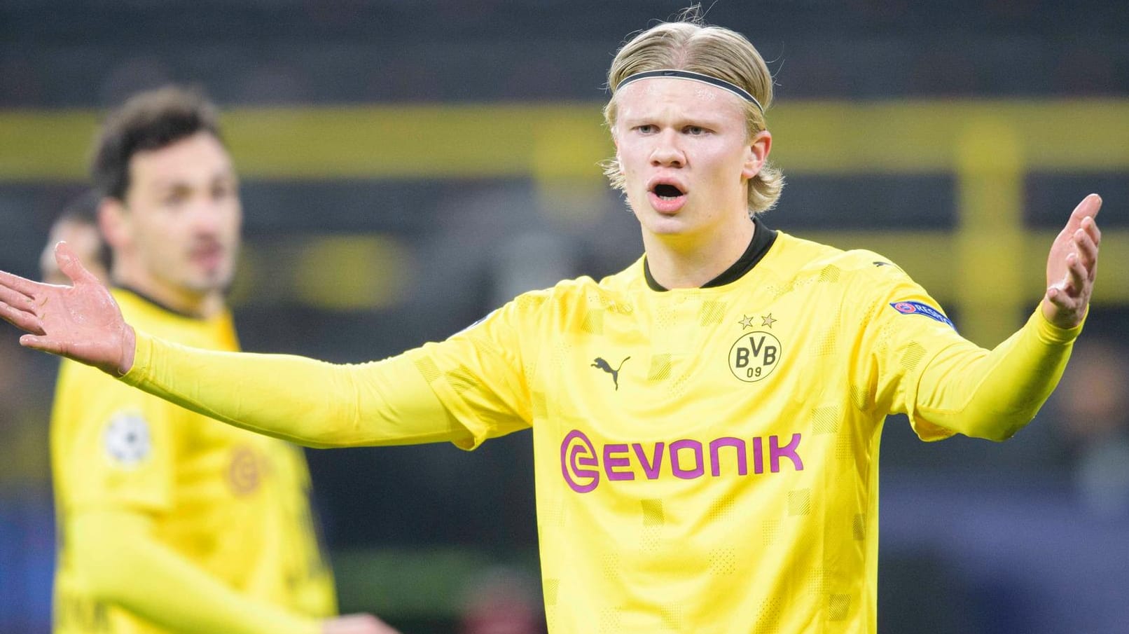 Erling Haaland: Der BVB-Spieler bekommt es mit den Verteidigern von Manchester City zu tun.