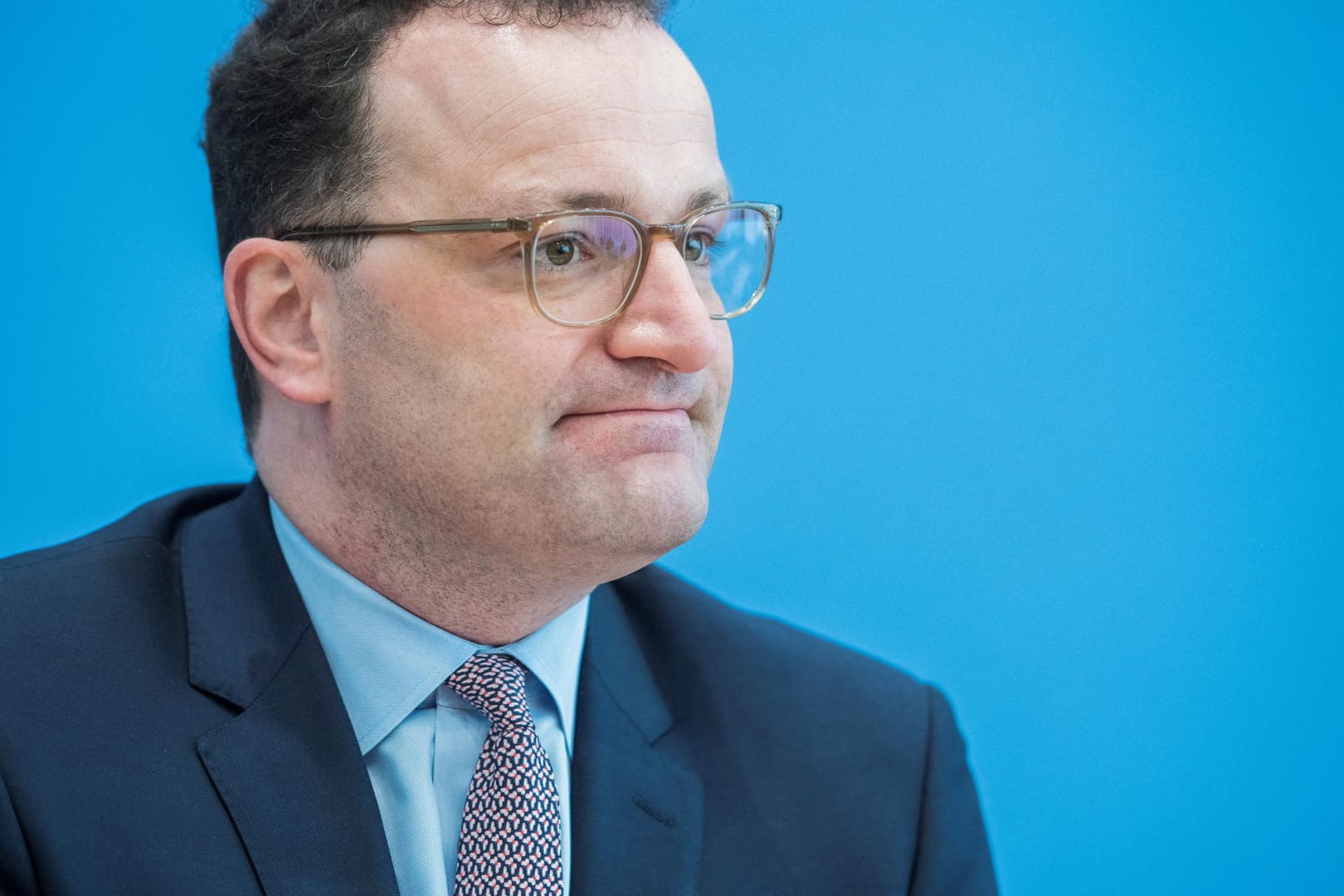 Gesundheitsminister Jens Spahn: Wieder geht eine ereignisreiche Woche in der Corona-Pandemie zu Ende.