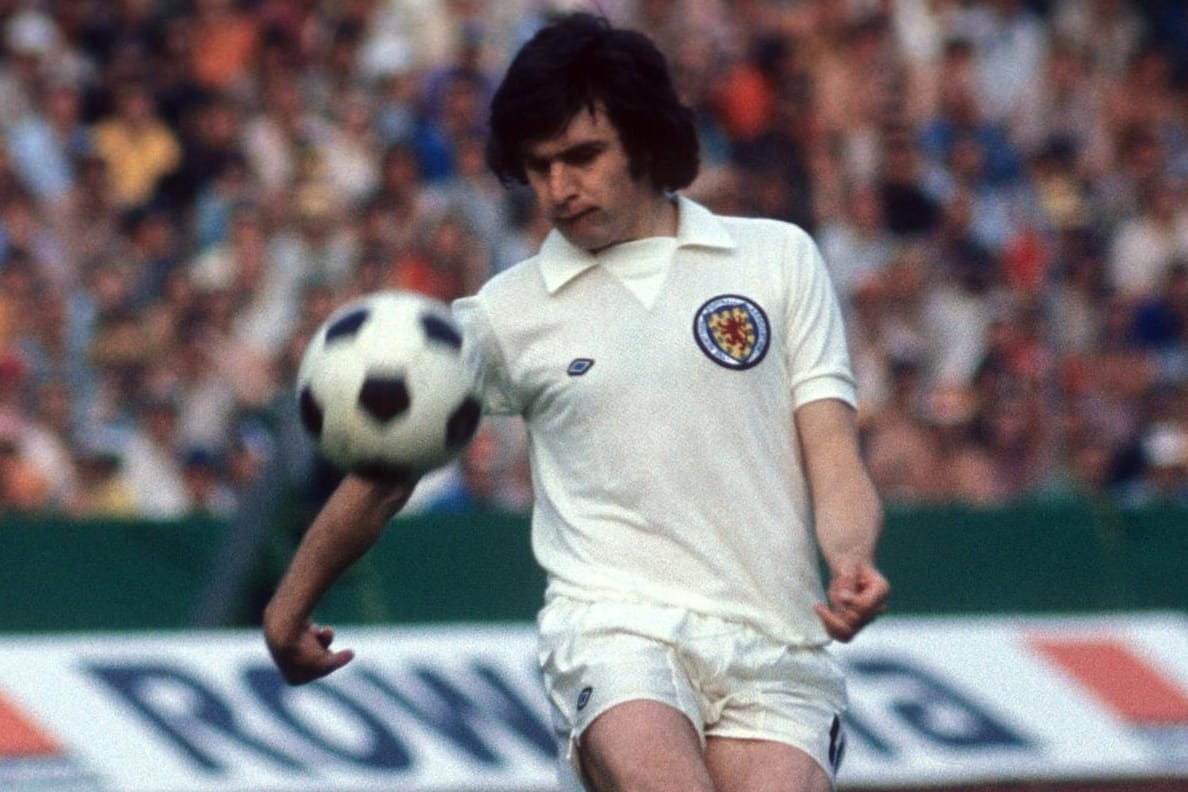 Peter Lorimer im Schottland-Trikot: Der Mittelfeldspieler nahm auch an der WM 1974 teil.
