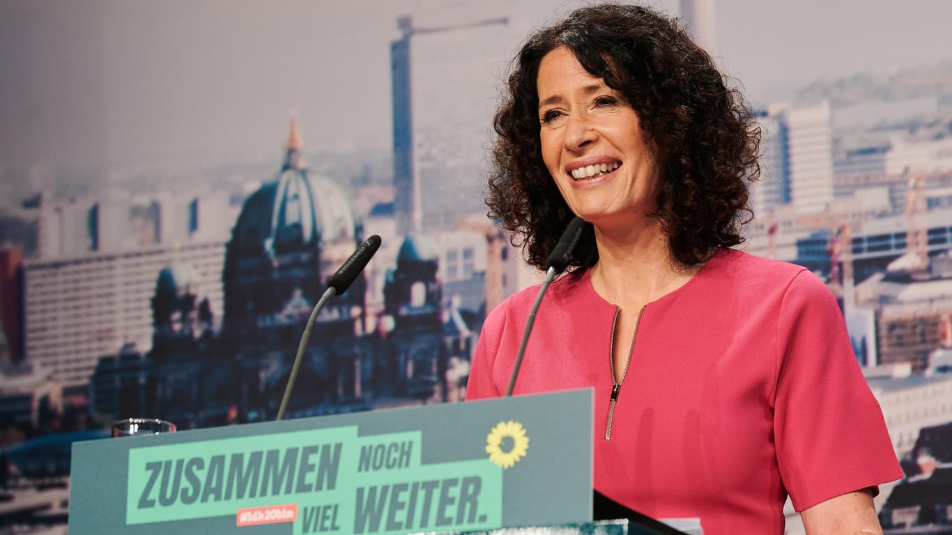Bettina Jarasch, frühere Landesvorsitzende von Bündnis 90/Die Grünen in Berlin (Archivbild): Die Grünen können es sich vorstellen, große Konzerne zu enteignen, um günstige Mieten zu erhalten.