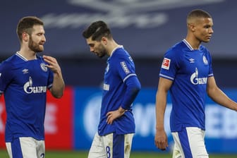 Shkodran Mustafi, Suat Serdar, Malick Thiaw (v.l.): Die Schalker präsentieren sich erneut schwach.