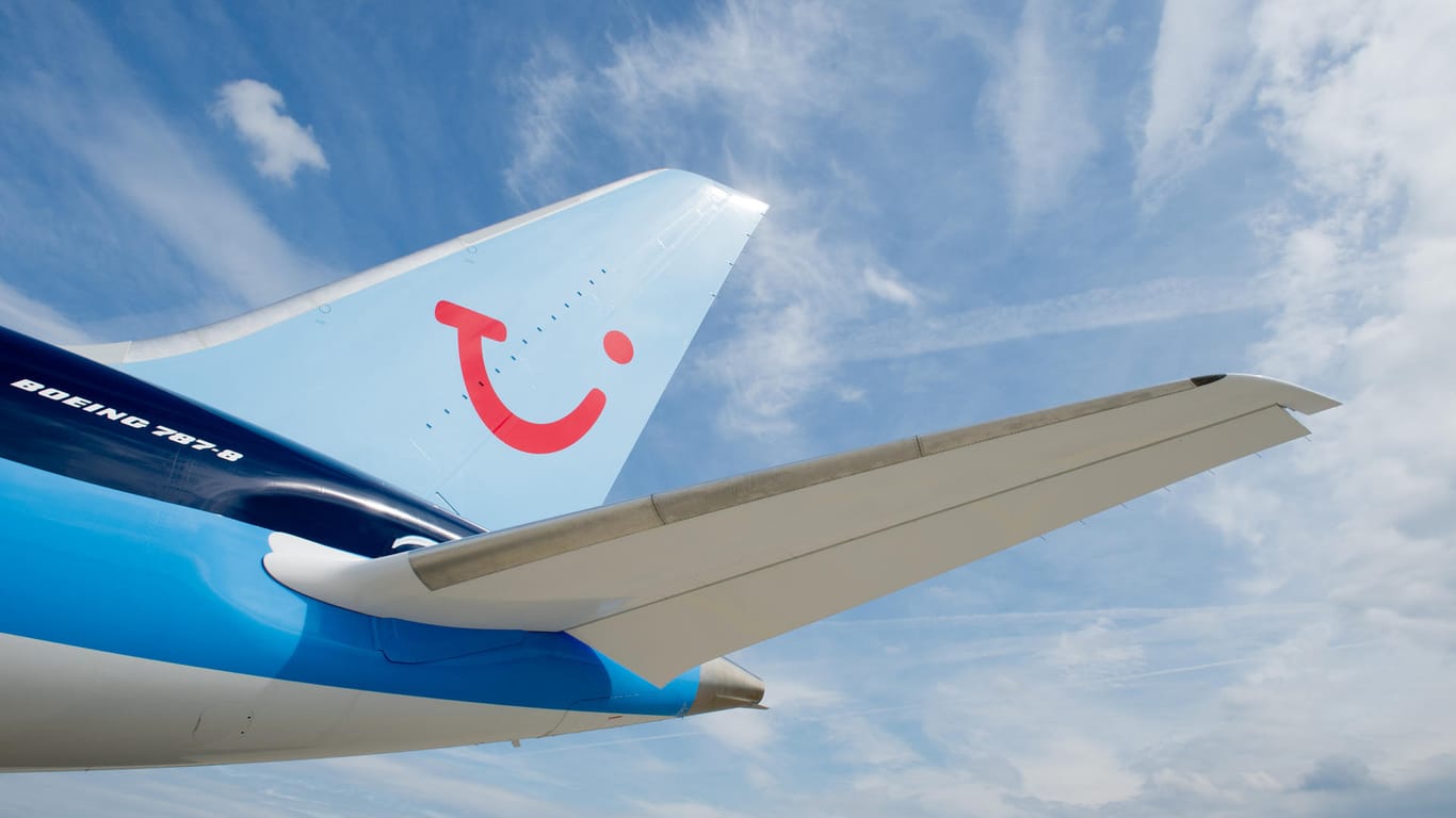 Boeing 787 "Dreamliner": Von Hannover aus fliegt der größte Reisekonzern Tui ab Sonntag nach langer Zwangspause wieder die ersten Urlauber nach Mallorca.