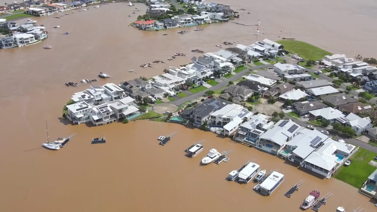 Luftaufnahme von Port Macquarie im australischen Bundesstaat New South Wales: Die Schäden der Überschwemmungen werden immens sein.