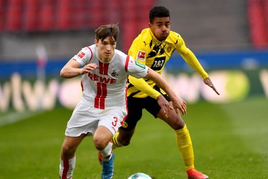 Der Dortmunder Ansgar Knauff (r) feierte sein Bundesliga-Debüt in Köln.