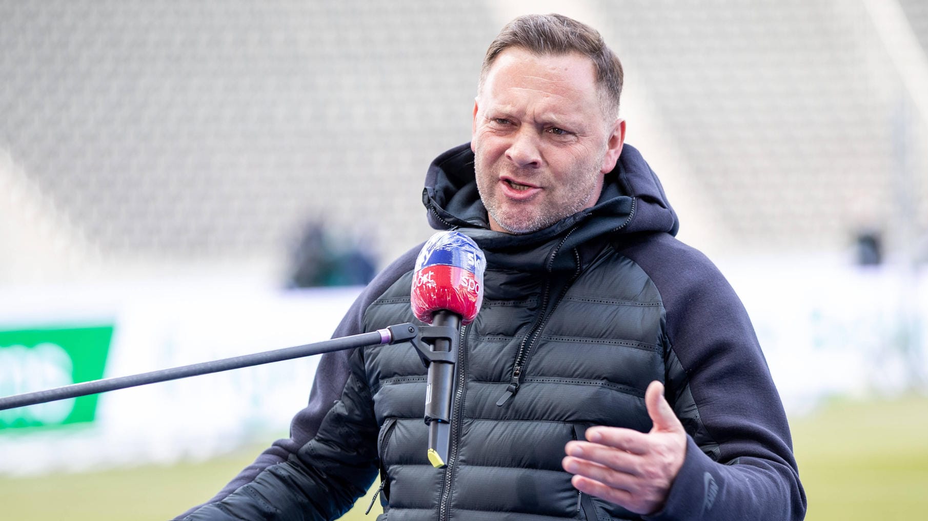 Pál Dardai: Der Hertha-Trainer nahm vor dem Spiel gegen Leverkusen seinen Sohn in Schutz. Pál Dardai: Der Hertha-Trainer nahm vor dem Spiel gegen Leverkusen seinen Sohn in Schutz.