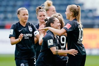 Die Frauen von Eintracht Frankfurt stehen im Halbfinale des DFB-Pokals.