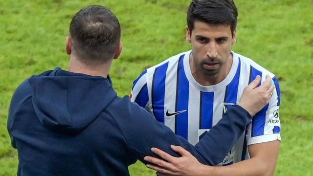 Muss von Hertha-Coach Pal Dardai etwas gebremst werden: Sami Khedira. Muss von Hertha-Coach Pal Dardai etwas gebremst werden: Sami Khedira.