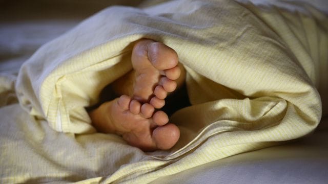 Jeder fünfte Deutsche leidet aktuell pandemiebedingt unter Schlafstörungen.