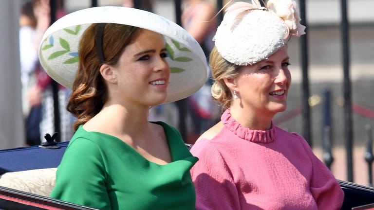 Prinzessin Eugenie und Gräfin Sophie bei der "Trooping the Colour"-Parade 2018: Die beiden übernehmen immer mehr Aufgaben für das britische Königshaus und werden gleichermaßen immer beliebter.