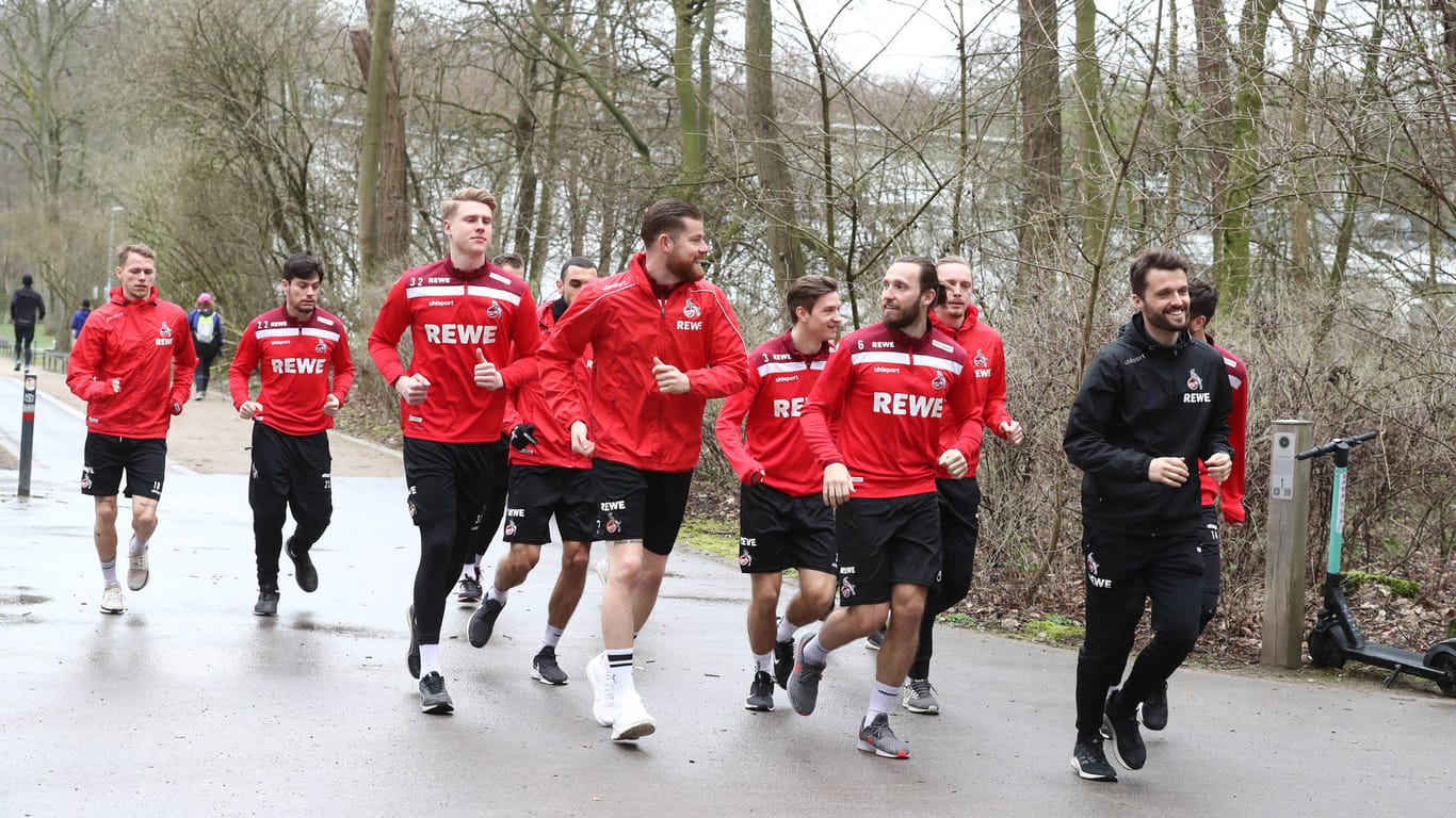 1. FC Köln beim Training: Die Doku "24/7" zeigt den Alltag der Köln-Profis.
