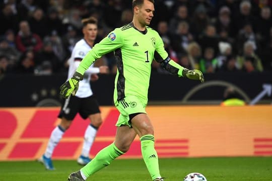 Die Fortsetzung seiner DFB-Laufbahn will Manuel Neuer hauptsächlich von seiner Verfassung abhängig machen.