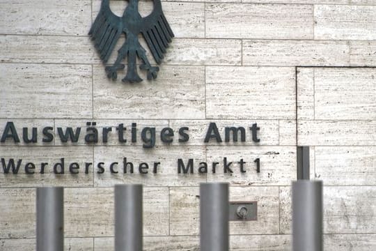 Nach den von China erlassenen Sanktionen wird der chinesische Botschafter ins Auswärtige Amt zitiert.