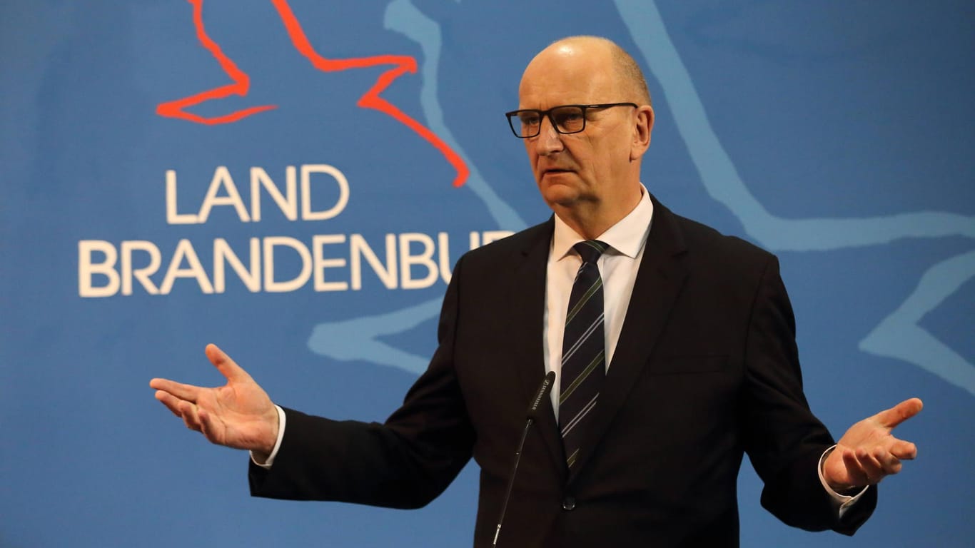 Dietmar Woidke, Ministerpräsident von Brandenburg: Auch er kann keine klare Antwort geben.