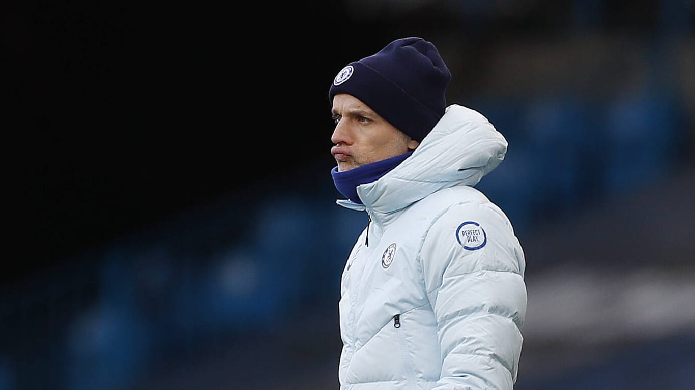 Thomas Tuchel: Mit dieser blassblauen Jacke sorgte Chelseas Coach für ein Ende der Verwirrung.
