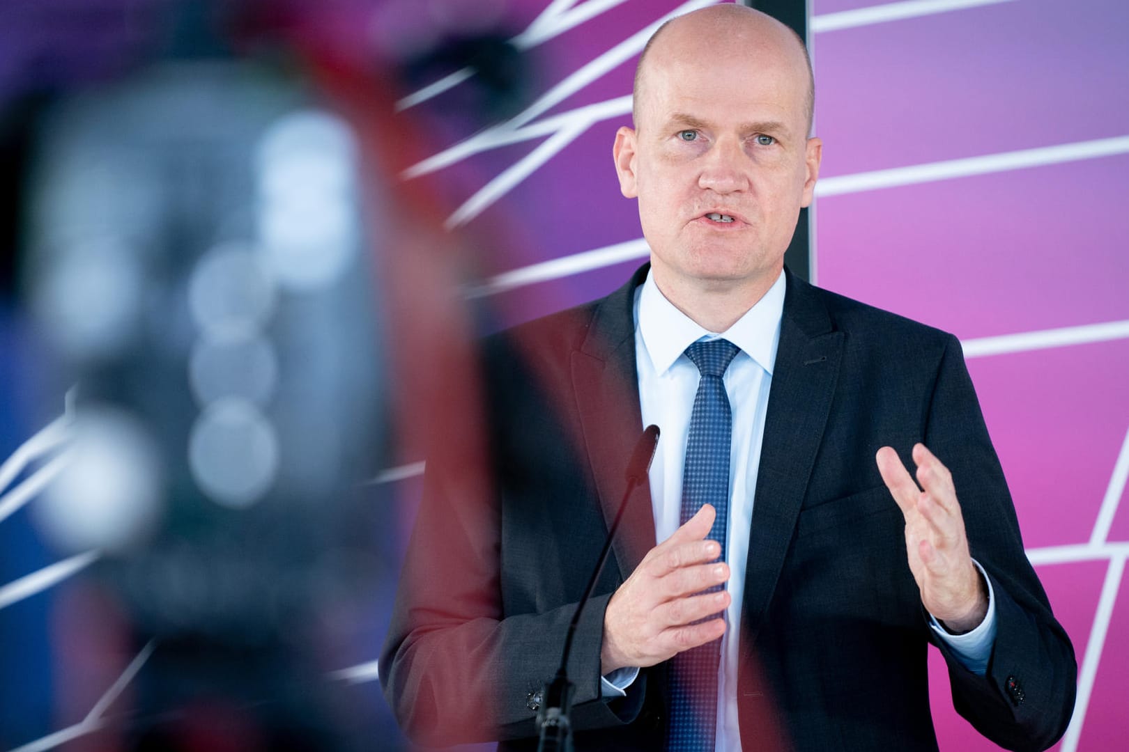 Ralph Brinkhaus: Der Fraktionschef der Union will schärfere Transparenzregeln für Bundestagsabgeordnete vorantreiben.