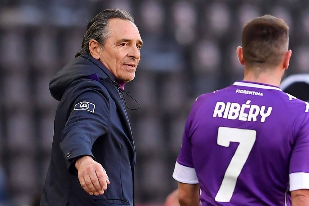 Cesare Prandelli ist nicht mehr Franck Riberys Trainer beim AC Florenz.