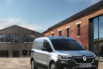 Generationswechsel: Renault hat den Kangoo überarbeitet und startet den Transporter Kangoo Rapid (Foto) und die Van-Variante Kangoo im Sommer.
