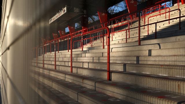 Zum Berlin-Derby werden die Tribünen im Stadion An der Alten Försterei leer bleiben. Zum Berlin-Derby werden die Tribünen im Stadion An der Alten Försterei leer bleiben.