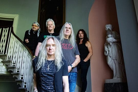 Motörhead, AC/DC, Black Sabbath und Deep Purple - Saxon ehren ihre Heroen.