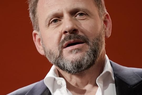 Samuel Finzi ist privat kein großer Sammler.