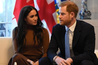 Herzogin Meghan und Prinz Harry: Anfang 2020 zogen sie sich offiziell aus dem britischen Königshaus zurück.