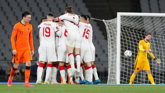 Die Niederlande startete mit eine klaren Niederlage in die WM-Qualifikation.